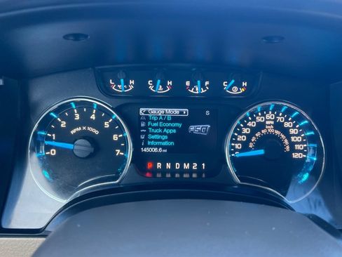 Used 2014 Ford F150 XLT w/ Equipment Group 302A Luxury AWD/4WD image 19