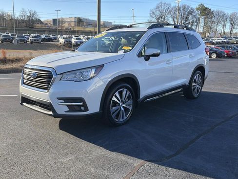 Used 2019 Subaru Ascent Limited image 3