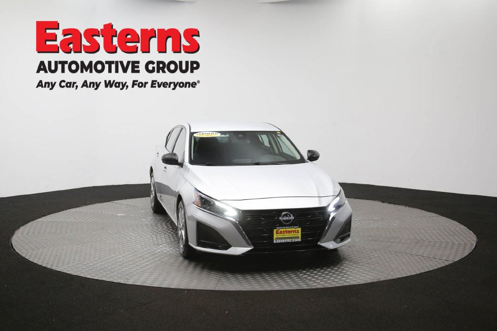 Used 2024 Nissan Altima 2.5 S FWD image 52