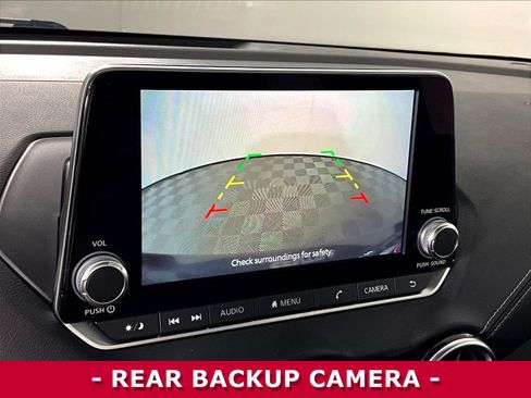 Certified 2025 Nissan Sentra SV w/ All-Weather Package FWD image 14
