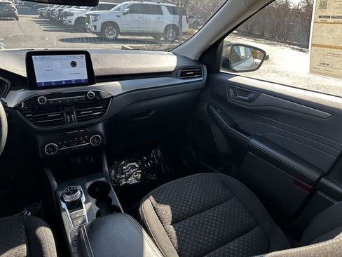 Certified 2024 Ford Escape Active image 17