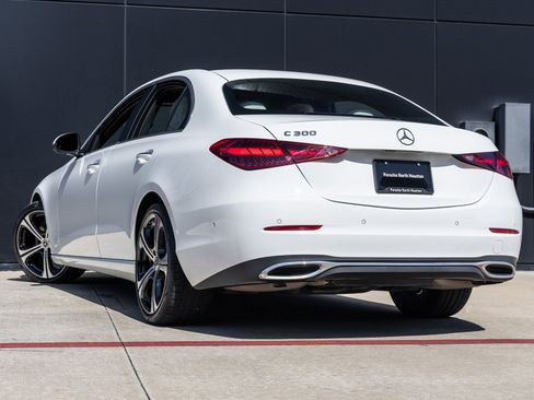 Used 2023 Mercedes-Benz C 300 Sedan image 6