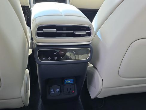 New 2026 Genesis GV80 3.5T Prestige AWD/4WD image 11