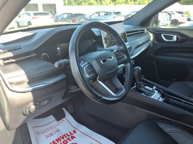 Used 2022 Jeep Compass High Altitude AWD/4WD image 14