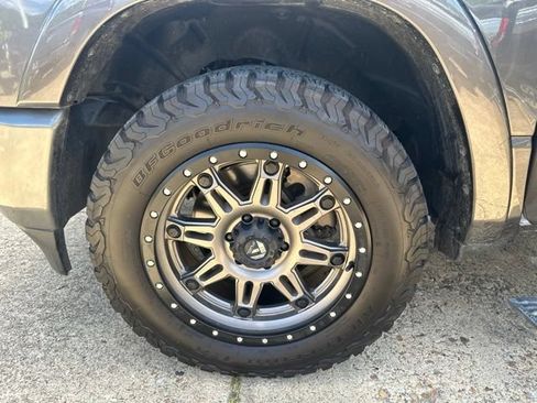 Used 2019 RAM 1500 Limited AWD/4WD image 31