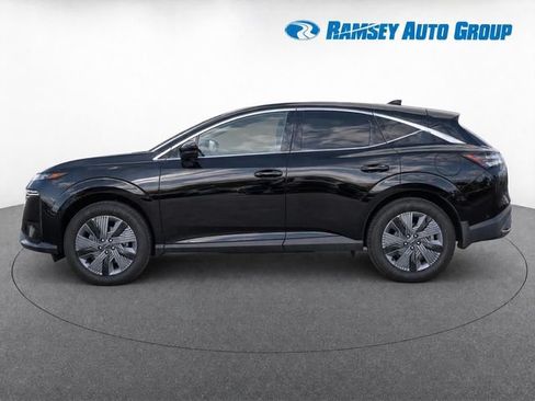 Used 2025 Nissan Murano SL AWD/4WD image 2