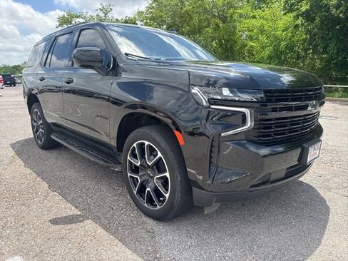 Used 2024 Chevrolet Tahoe RST image 4