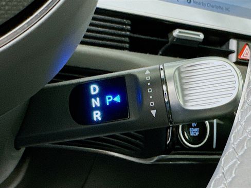 Used 2024 Hyundai Ioniq 5 SEL image 25