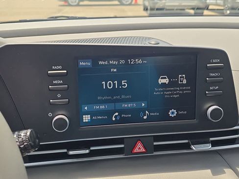 New 2026 Hyundai Elantra SE FWD image 29