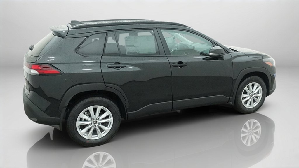 New 2026 Toyota Corolla Cross LE FWD image 35