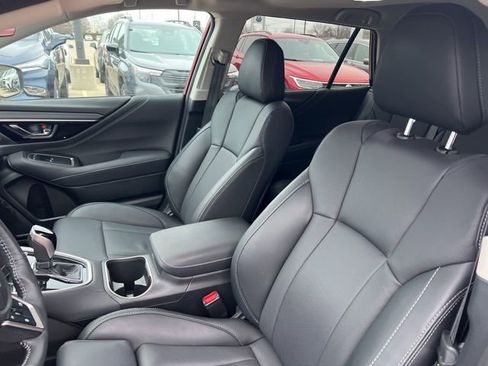 Used 2025 Subaru Outback Limited image 7
