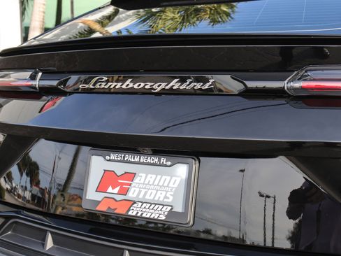 Used 2024 Lamborghini Urus S image 27