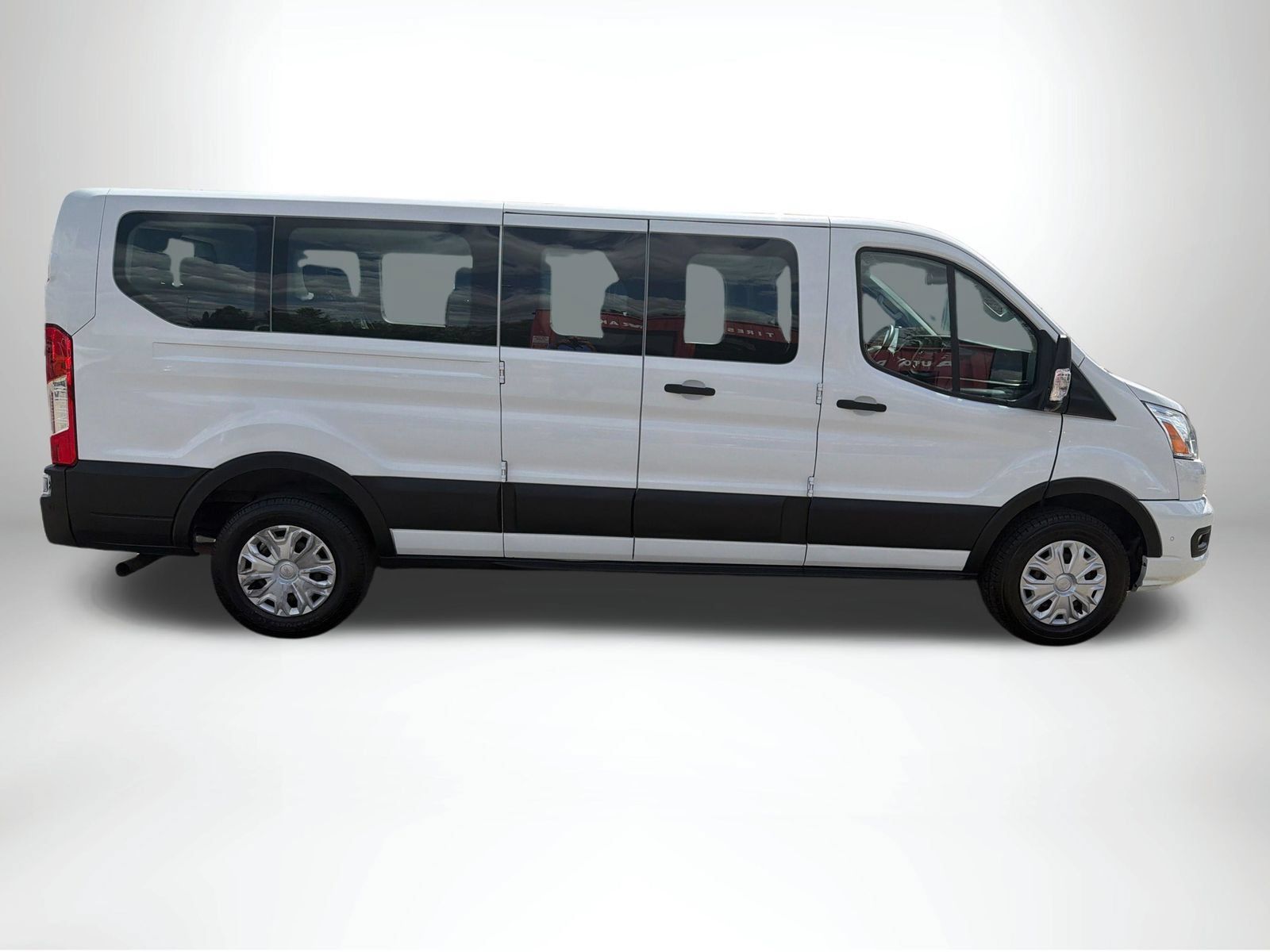 Used 2021 Ford Transit 350 XLT RWD image 8