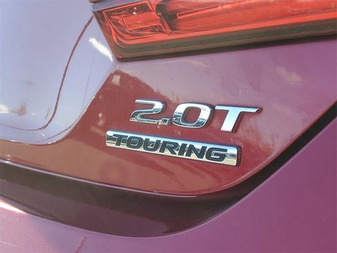 Certified 2018 Honda Accord Touring image 7