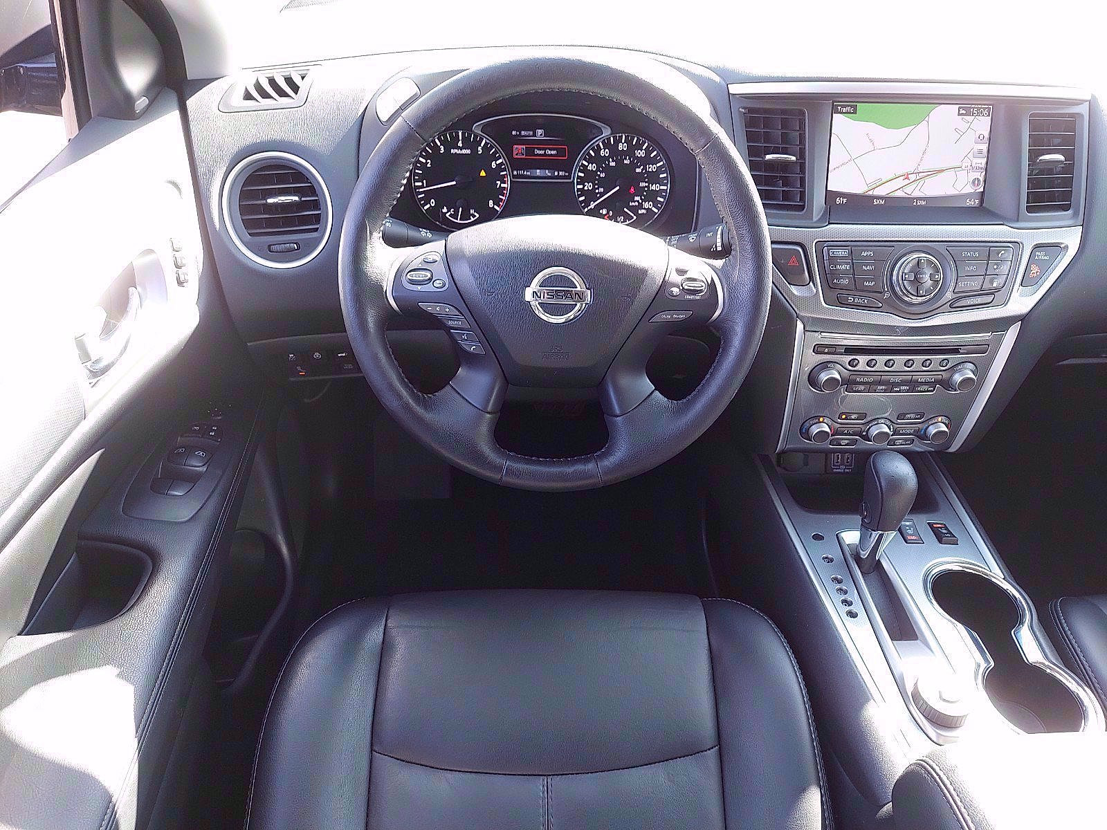 Used 2018 Nissan Pathfinder SL w/ Midnight Edition Package AWD/4WD image 11