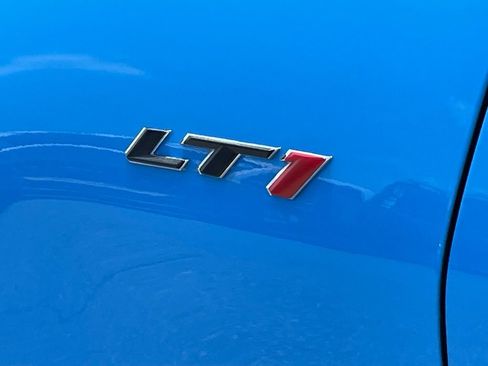 Used 2022 Chevrolet Camaro LT w/ RS Package RWD image 9