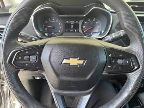 Used 2023 Chevrolet TrailBlazer LT w/ Convenience Package FWD image 28