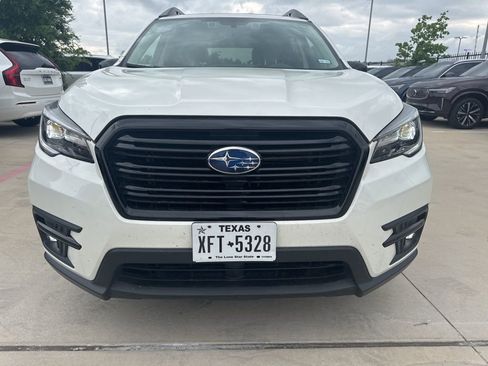 Used 2022 Subaru Ascent Onyx Edition image 2