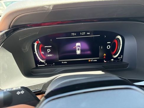 New 2026 Nissan Pathfinder Platinum AWD/4WD image 14