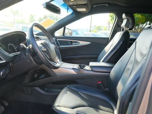 Used 2016 Lincoln MKX Select w/ Select Plus Package FWD image 12