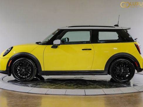 Used 2025 MINI Cooper S FWD image 12