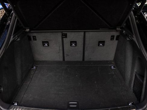 Certified 2025 Porsche Macan image 31