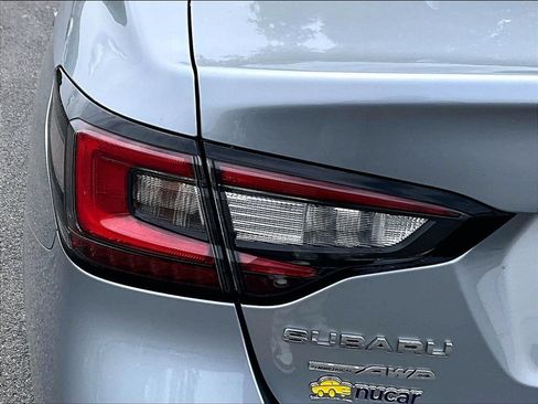 Used 2025 Subaru Legacy Premium AWD/4WD image 30