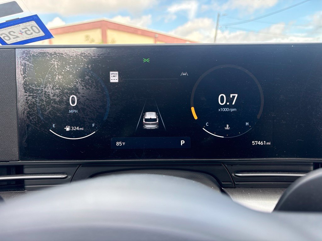 Used 2024 Hyundai Kona Limited FWD image 22
