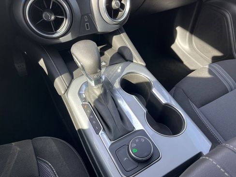 Used 2023 Chevrolet Blazer LT w/ Convenience Package image 19