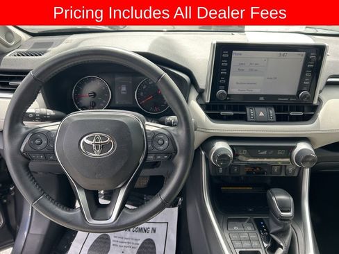 Used 2020 Toyota RAV4 XLE Premium AWD/4WD image 6