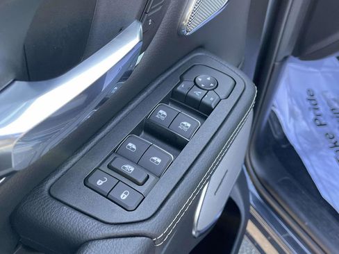 New 2026 RAM 1500 Laramie w/ Night Edition image 24