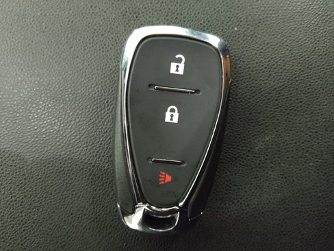 Used 2018 Chevrolet Equinox LT AWD/4WD image 32