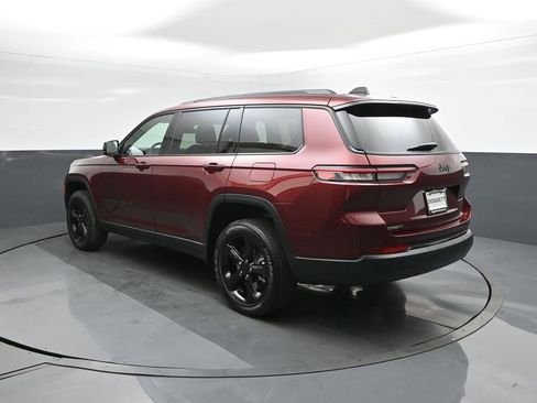 New 2025 Jeep Grand Cherokee L Altitude image 5