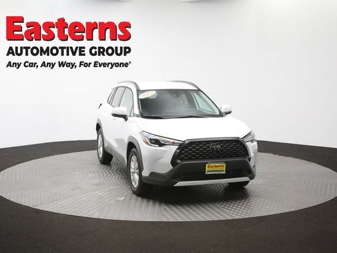 Used 2022 Toyota Corolla Cross LE FWD image 49