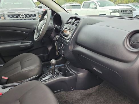 Used 2016 Nissan Versa S Plus image 29