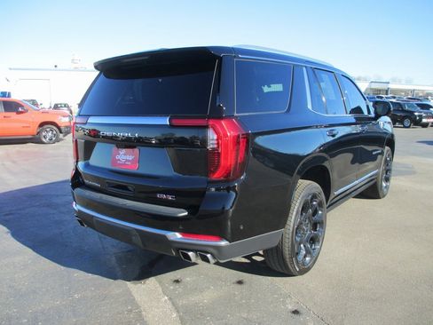 Certified 2025 GMC Yukon Denali w/ Denali Reserve Package image 5