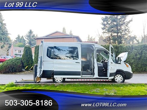Used 2018 Ford Transit 150 XL image 31