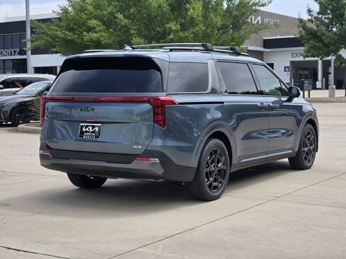New 2026 Kia Carnival SX FWD image 4