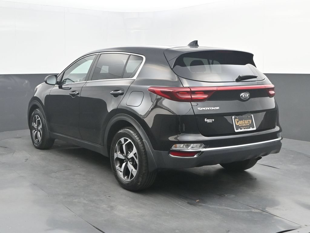 Used 2021 Kia Sportage LX FWD image 3