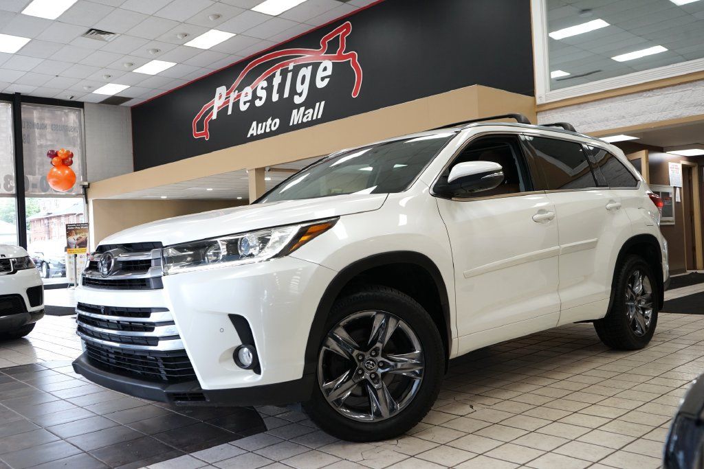 Used 2018 Toyota Highlander Limited Platinum AWD/4WD image 23
