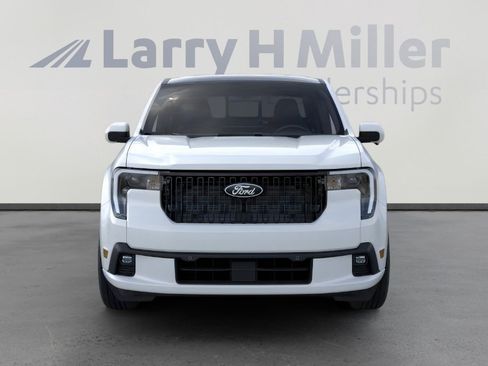 New 2025 Ford Maverick Lobo image 6