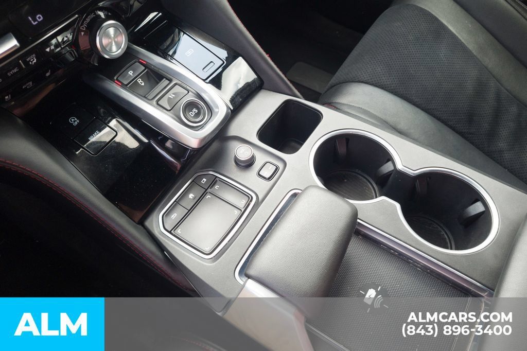 Used 2022 Acura MDX A-Spec AWD/4WD image 10