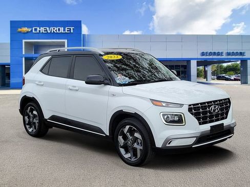 Used 2022 Hyundai Venue Limited w/ Cargo Package image 1