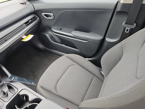 New 2026 Kia K4 FWD image 15