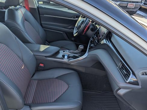 Used 2024 Toyota Camry image 21