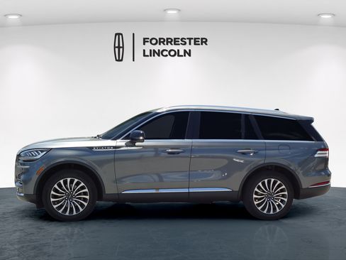 Certified 2023 Lincoln Aviator AWD w/ Premium Package image 6