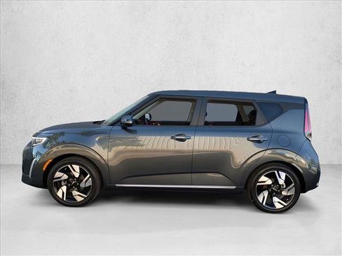 Used 2023 Kia Soul GT-Line w/ GT-Line Technology Package image 9
