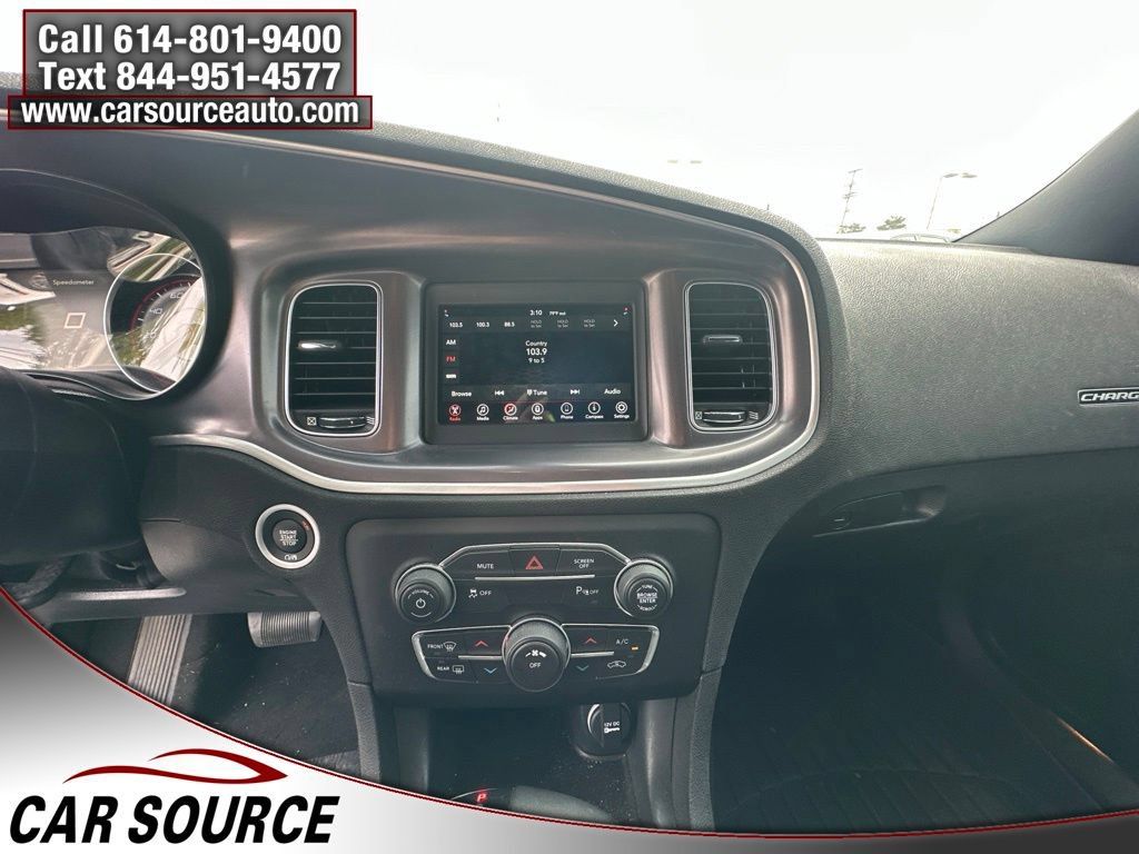 Used 2020 Dodge Charger SXT RWD image 15