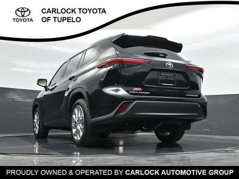 Used 2024 Toyota Highlander Limited image 49