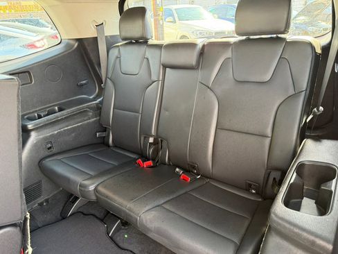 Used 2020 Kia Telluride S w/ S 8 Passenger Seating Package image 11